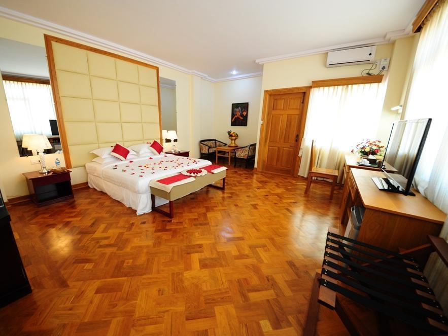 Royal Inlay Hotel نياونغ شوي المظهر الخارجي الصورة