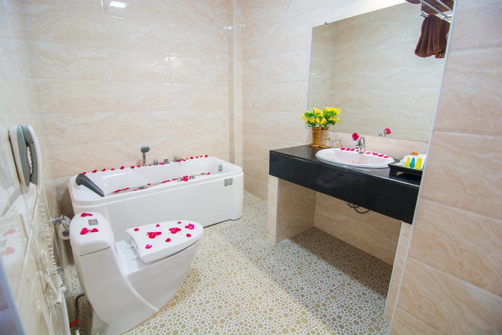 Royal Inlay Hotel نياونغ شوي المظهر الخارجي الصورة